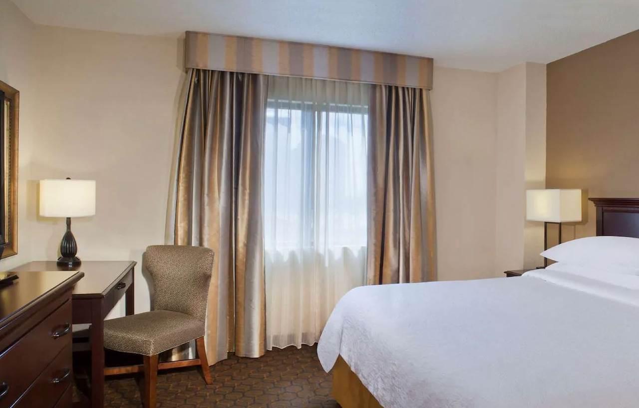 Embassy Suites By Hilton Dallas Near The Galleria Extérieur photo