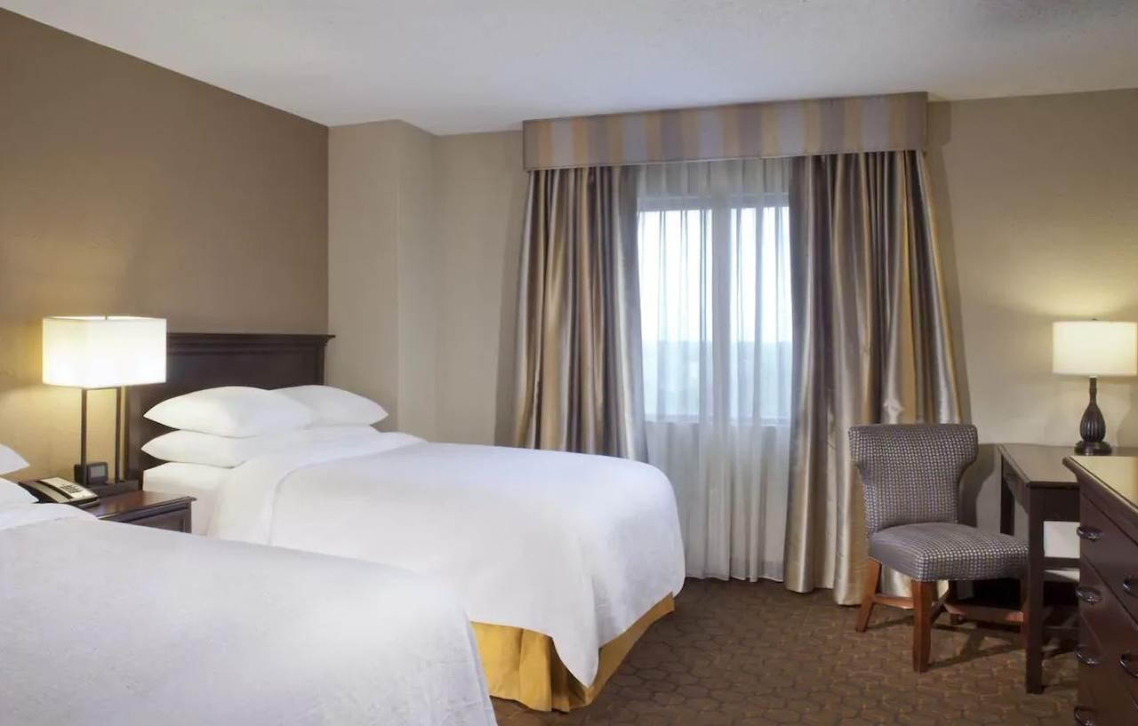 Embassy Suites By Hilton Dallas Near The Galleria Extérieur photo