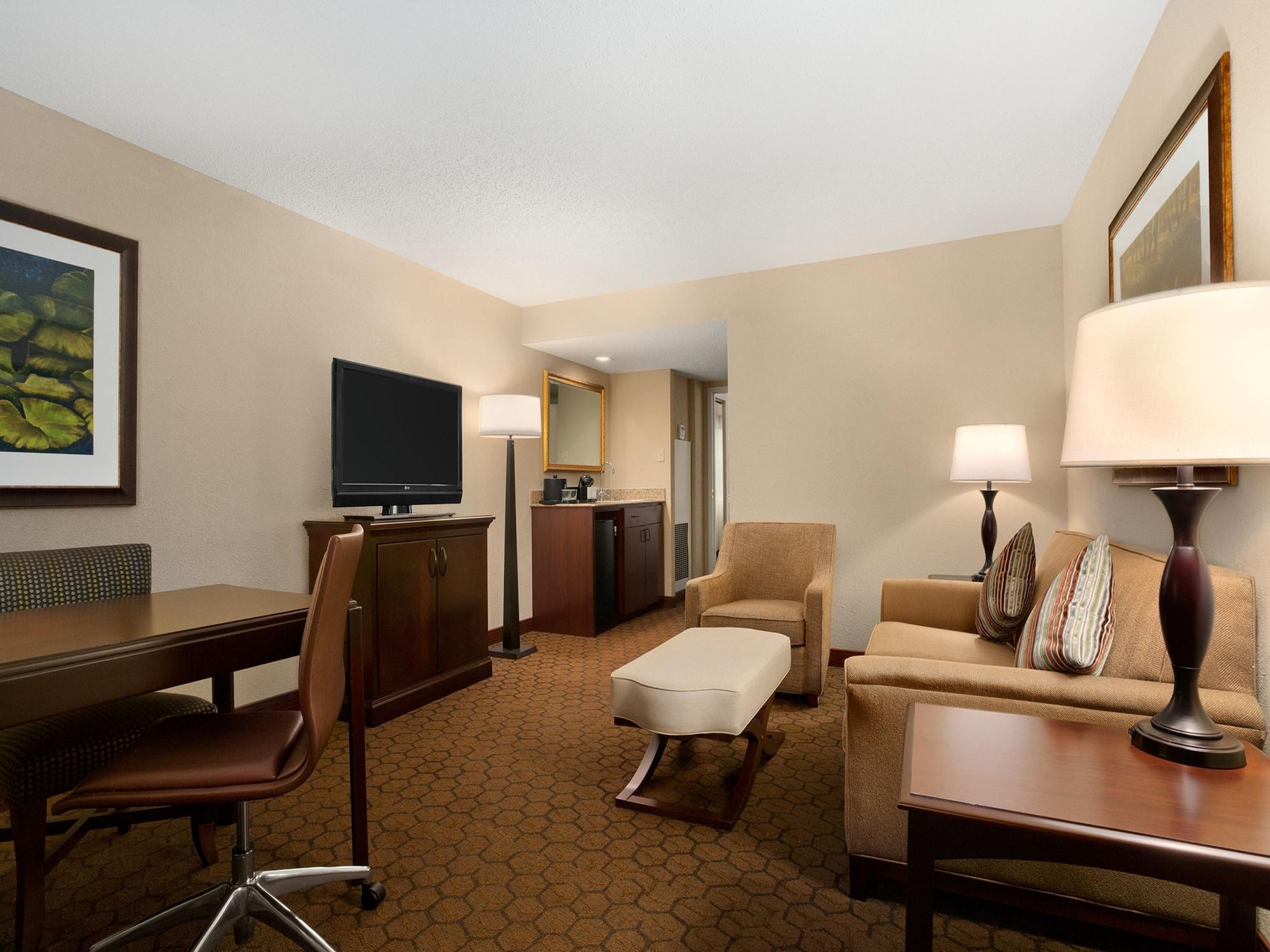 Embassy Suites By Hilton Dallas Near The Galleria Extérieur photo