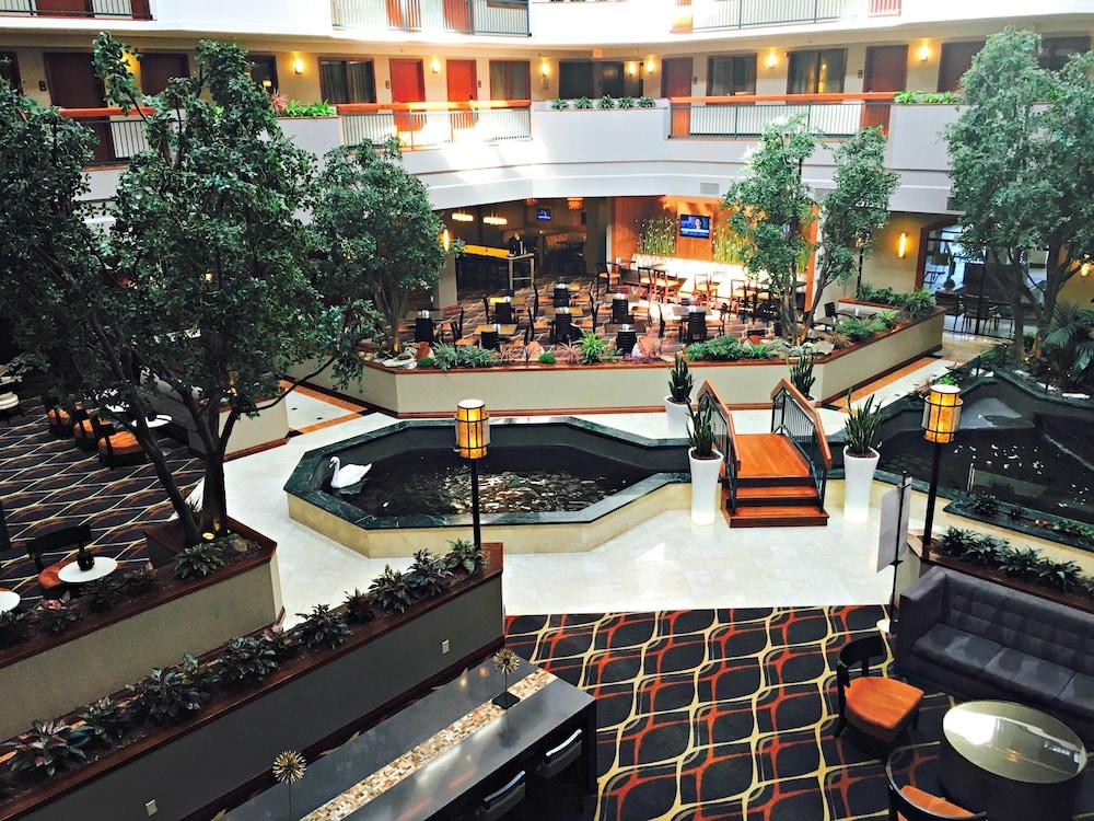Embassy Suites By Hilton Dallas Near The Galleria Extérieur photo