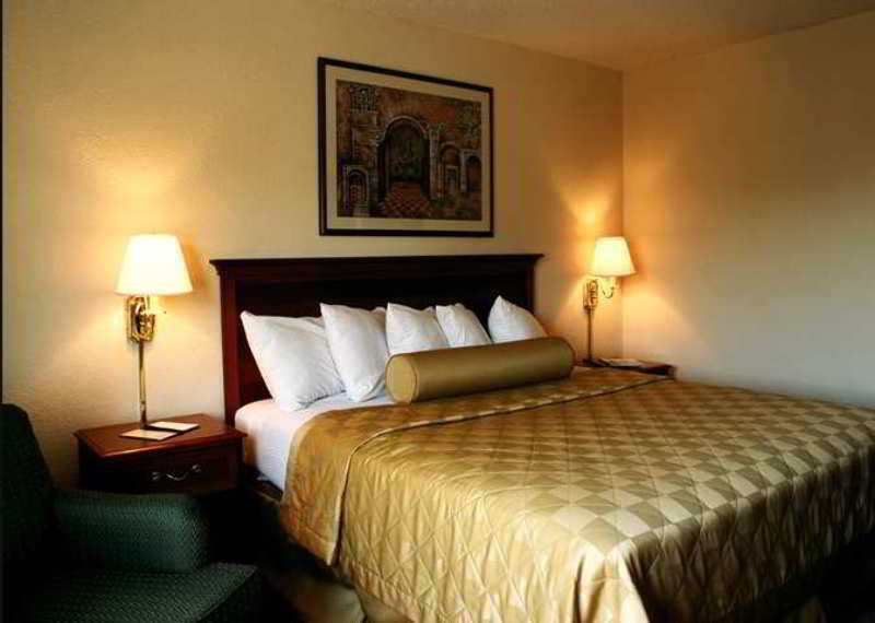 Embassy Suites By Hilton Dallas Near The Galleria Chambre photo