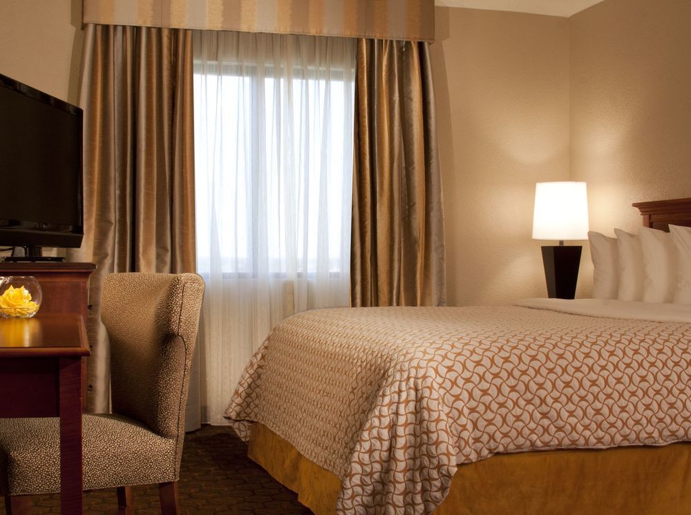 Embassy Suites By Hilton Dallas Near The Galleria Chambre photo